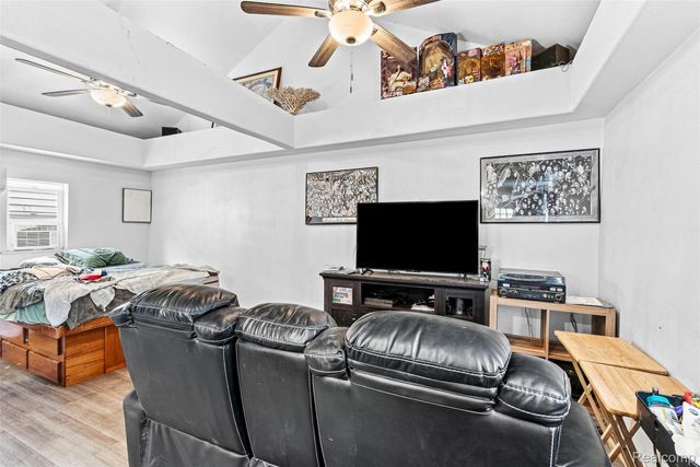 6163 N State Road, Richfield Township, MI 48423