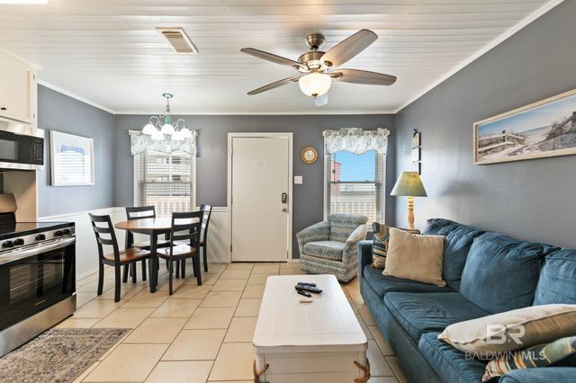 1138 W Beach Boulevard 204, Gulf Shores, AL 36542