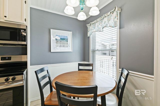 1138 W Beach Boulevard 204, Gulf Shores, AL 36542