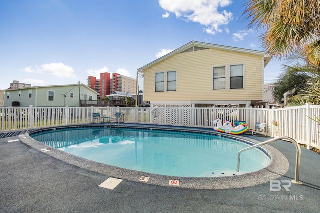 1138 W Beach Boulevard 204, Gulf Shores, AL 36542