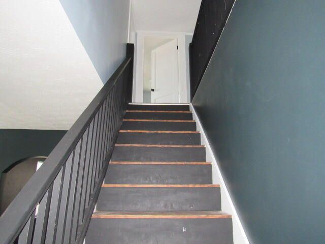 410 E Locust Street, Mt Sterling, KY 40353