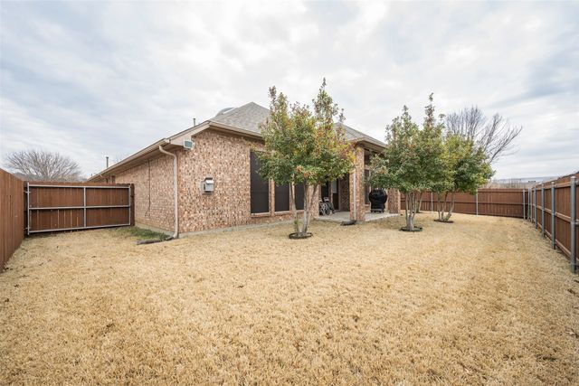5717 Searcy Drive, Fort Worth, TX 76131