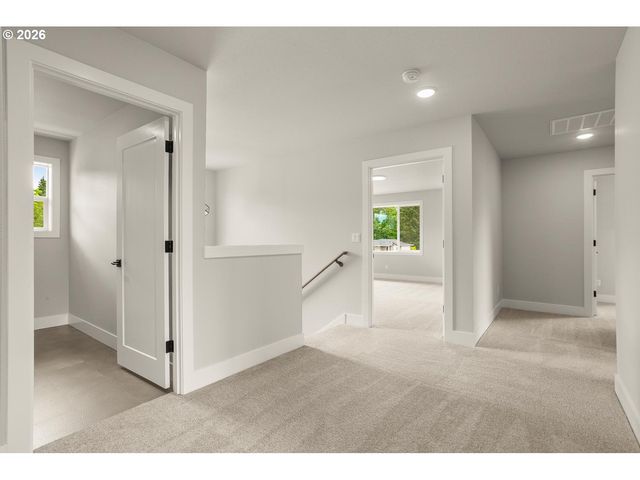 7430 Sw ALDER St, Wilsonville, OR 97070