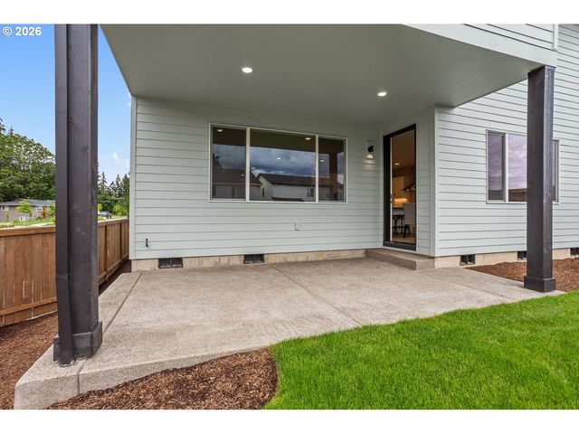 7430 Sw ALDER St, Wilsonville, OR 97070