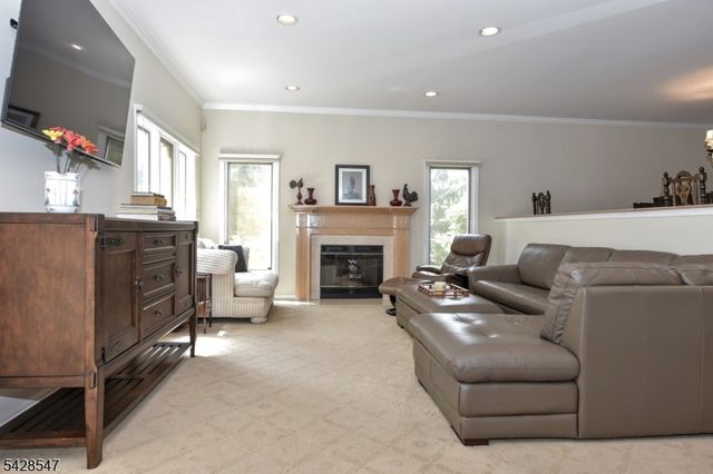 227 Westervelt Ln, Mahwah Twp., NJ 07430