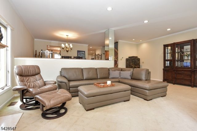 227 Westervelt Ln, Mahwah Twp., NJ 07430