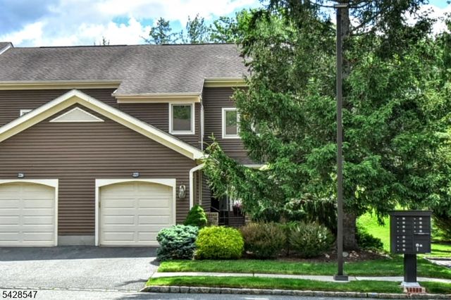 227 Westervelt Ln, Mahwah Twp., NJ 07430