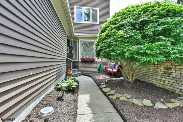 227 Westervelt Ln, Mahwah Twp., NJ 07430