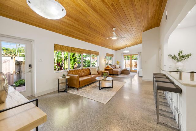 1764 NE 16TH Street, Fort Lauderdale, FL 33304