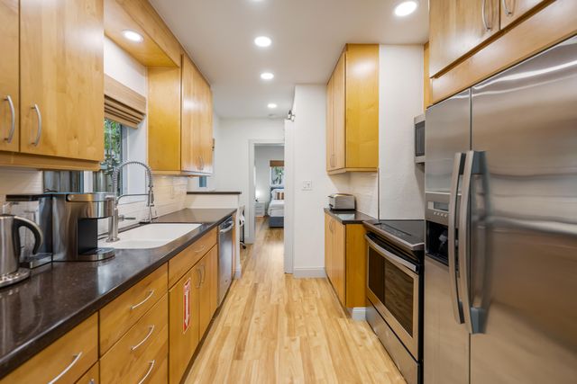 1764 NE 16TH Street, Fort Lauderdale, FL 33304