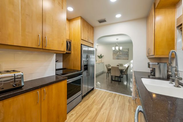 1764 NE 16TH Street, Fort Lauderdale, FL 33304