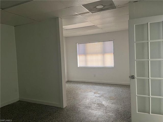 4427 SE 16th PL # 4, Cape Coral, FL 33904