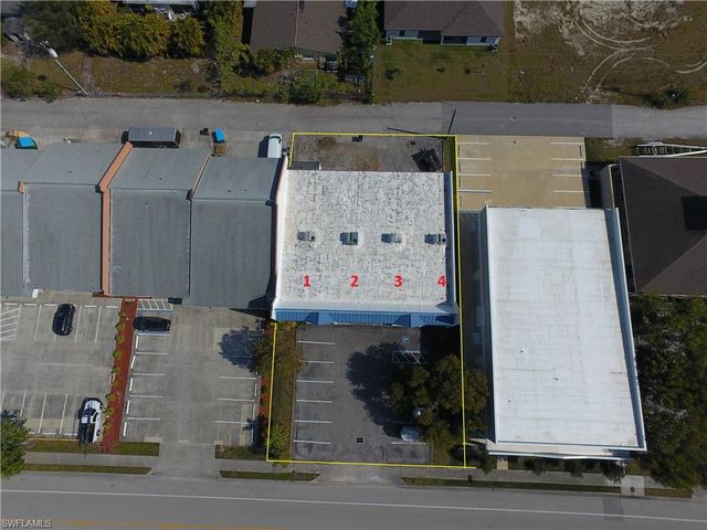 4427 SE 16th PL # 4, Cape Coral, FL 33904