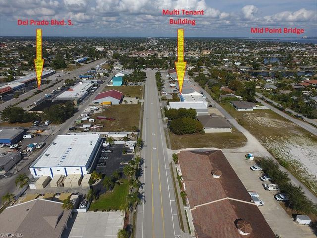 4427 SE 16th PL # 4, Cape Coral, FL 33904