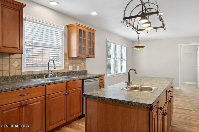 1325 Bridle, Cookeville, TN 38501