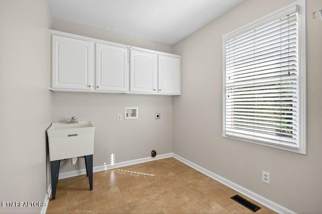 1325 Bridle, Cookeville, TN 38501