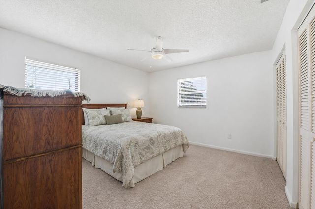 1081 Palama Way, Lantana, FL 33462