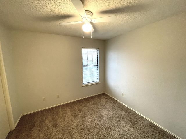 2919 Sunset Point Lane, Carrollton, TX 75007