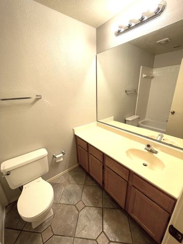 2919 Sunset Point Lane, Carrollton, TX 75007