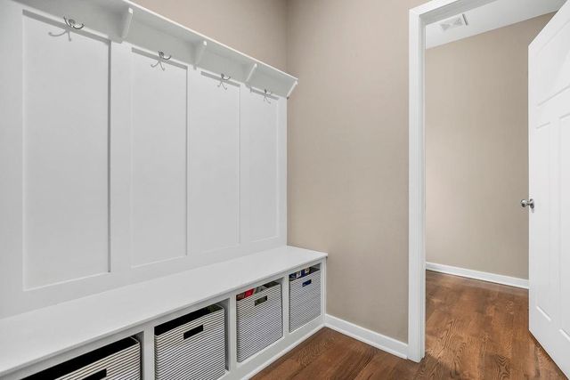 10115 N McKinley Avenue, Kansas City, MO 64157