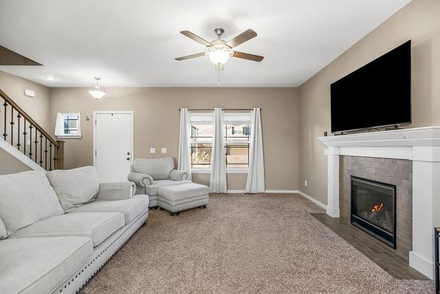 10115 N McKinley Avenue, Kansas City, MO 64157