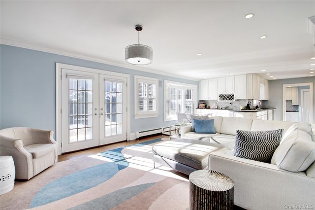 380 Stewart Avenue, Garden City, NY 11530