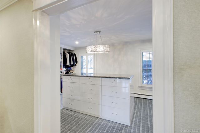 380 Stewart Avenue, Garden City, NY 11530