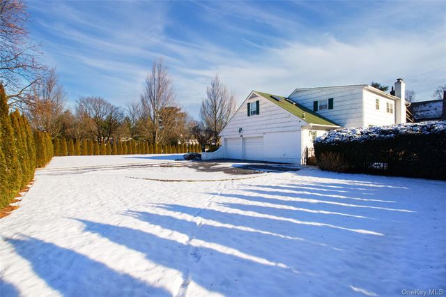 380 Stewart Avenue, Garden City, NY 11530