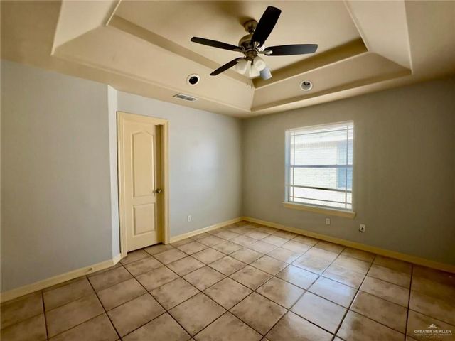 704 W Bahamas Drive 3, Pharr, TX 78577