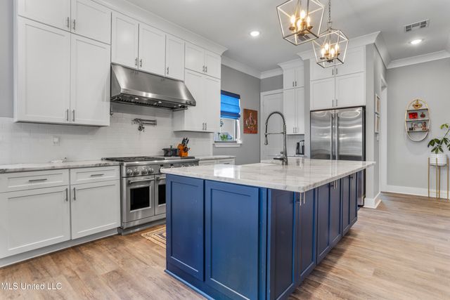457 E Second Street, Pass Christian, MS 39571