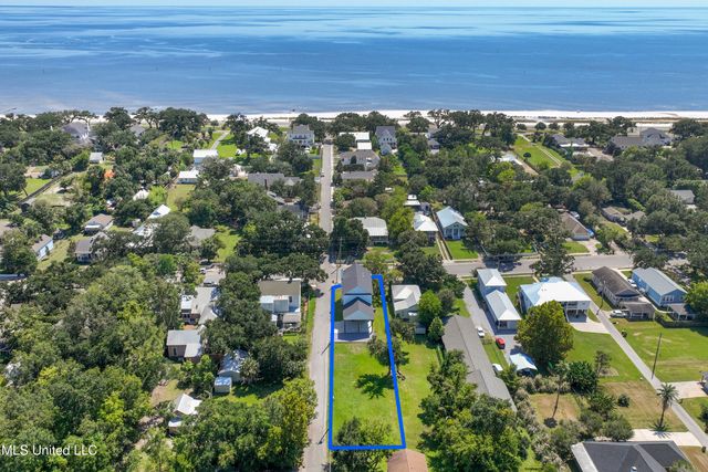 457 E Second Street, Pass Christian, MS 39571