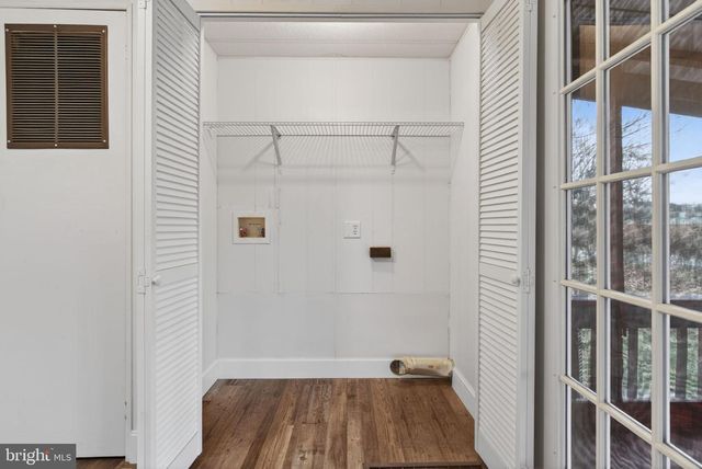 4918 PLEASANT VALLEY RD, York, PA 17406