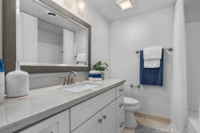 525 Vista Flora, Newport Beach, CA 92660