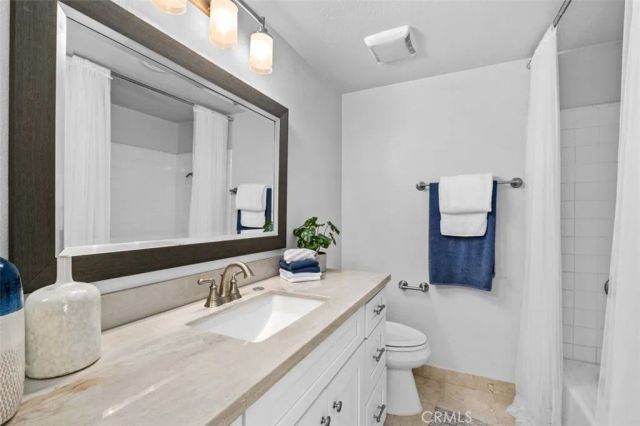 525 Vista Flora, Newport Beach, CA 92660