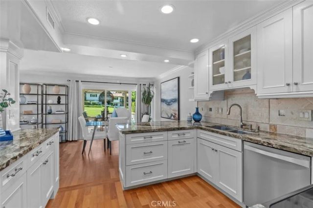 525 Vista Flora, Newport Beach, CA 92660