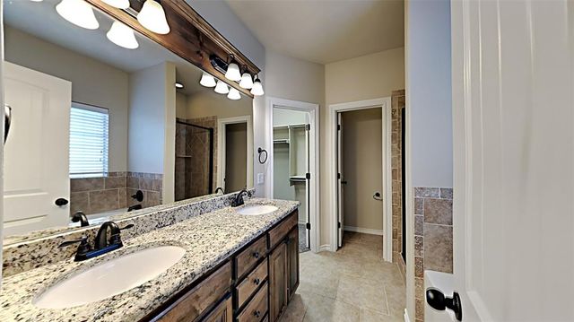 2613 Green Canyon Drive, Edmond, OK 73013