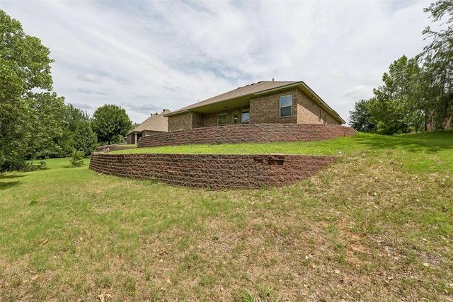 2613 Green Canyon Drive, Edmond, OK 73013