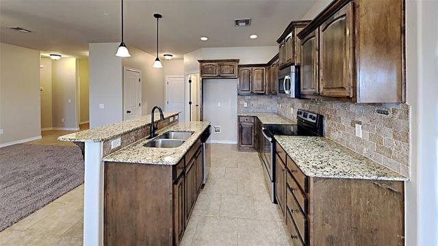 2613 Green Canyon Drive, Edmond, OK 73013