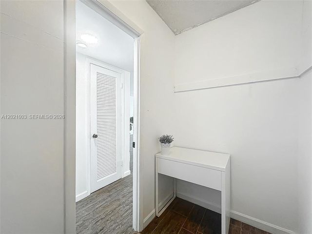 7133 Bay Dr 705, Miami Beach, FL 33141