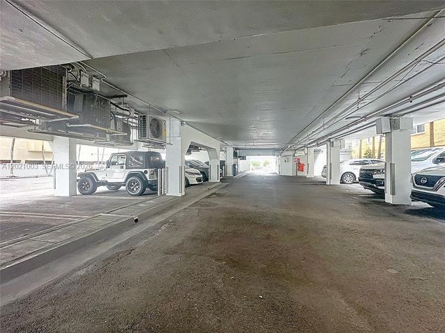 7133 Bay Dr 705, Miami Beach, FL 33141