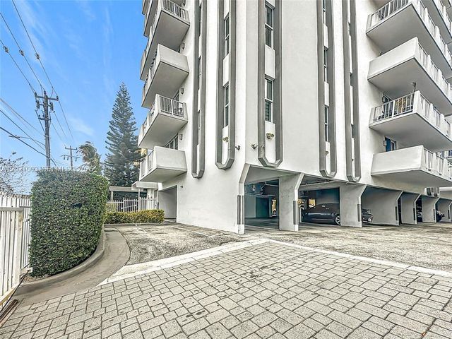 7133 Bay Dr 705, Miami Beach, FL 33141