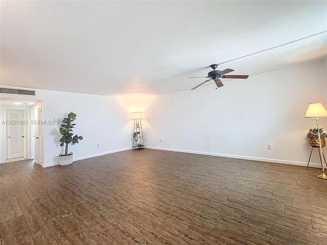 7133 Bay Dr 705, Miami Beach, FL 33141