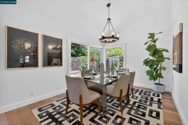 228 Royal Saint Ct, Danville, CA 94526