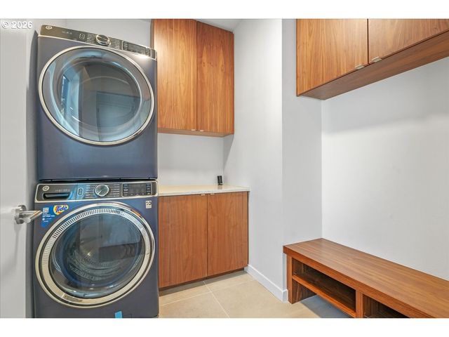 6342 Ne 33RD Ave A, Portland, OR 97211