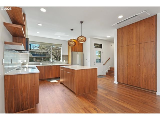 6342 Ne 33RD Ave A, Portland, OR 97211