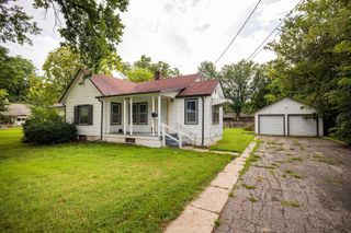 1900 S Chautauqua, Wichita, KS 67211