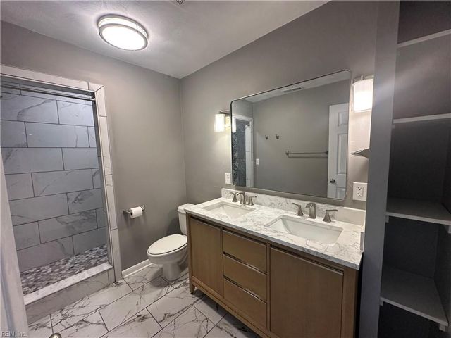 1329 Pineview AVE, Norfolk, VA 23503