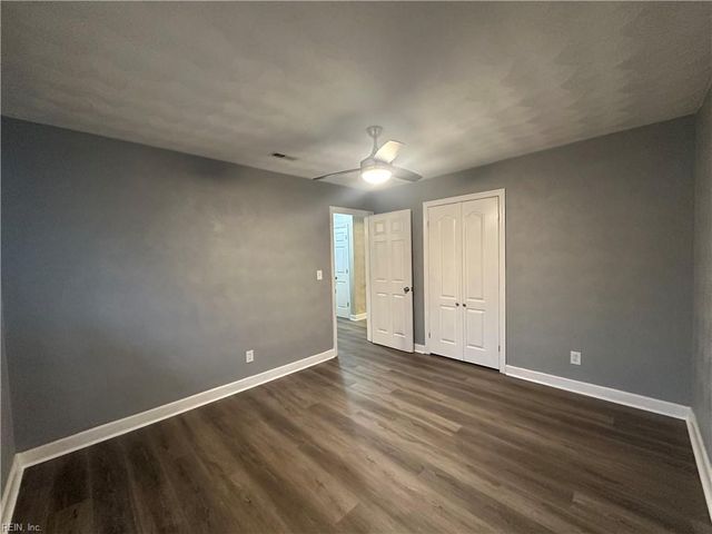 1329 Pineview AVE, Norfolk, VA 23503