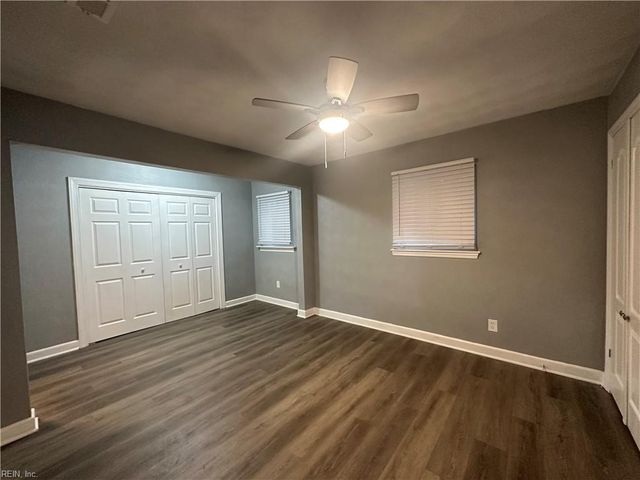 1329 Pineview AVE, Norfolk, VA 23503