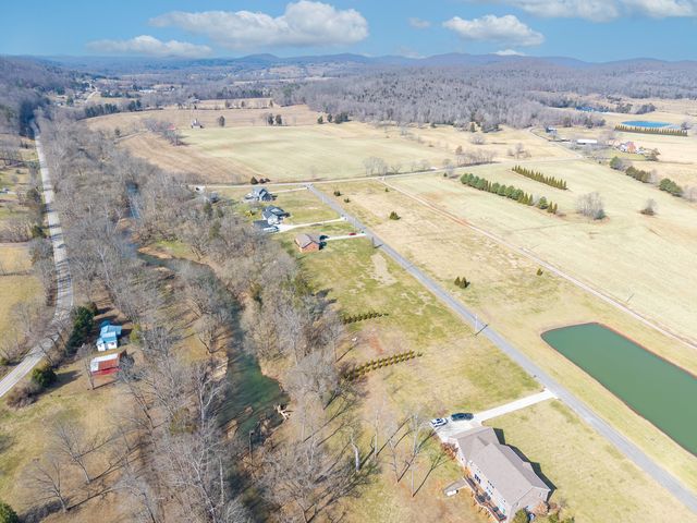 Lots 7 & 8 Cove Creek Drive, Somerset, KY 42501